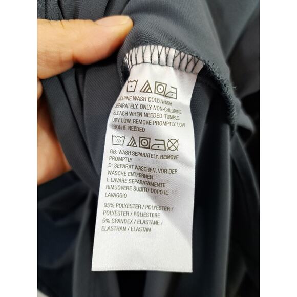 Susan Graver Modern Essentials Women's Gray Mock Neck Long Sleeve Top Size XL - Picture 5 of 5